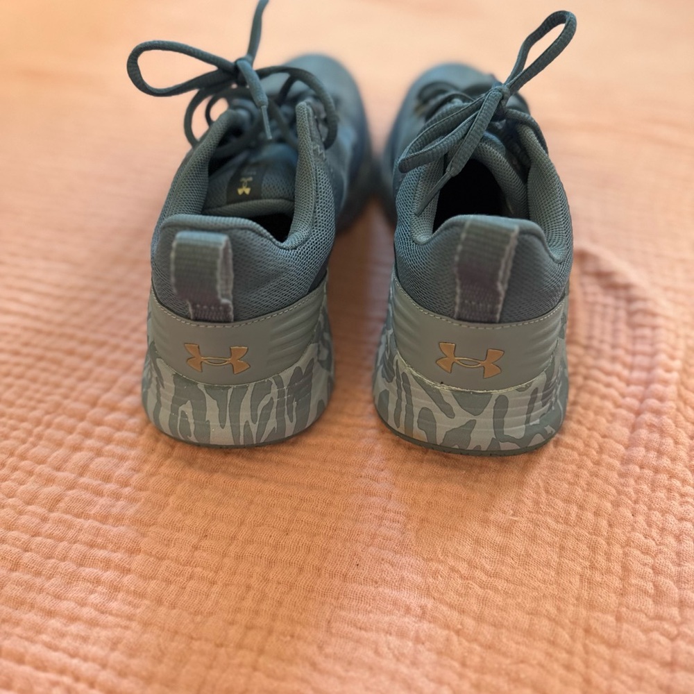 Under Armour Women’s Navy Sneakers - Picture 2 of 6